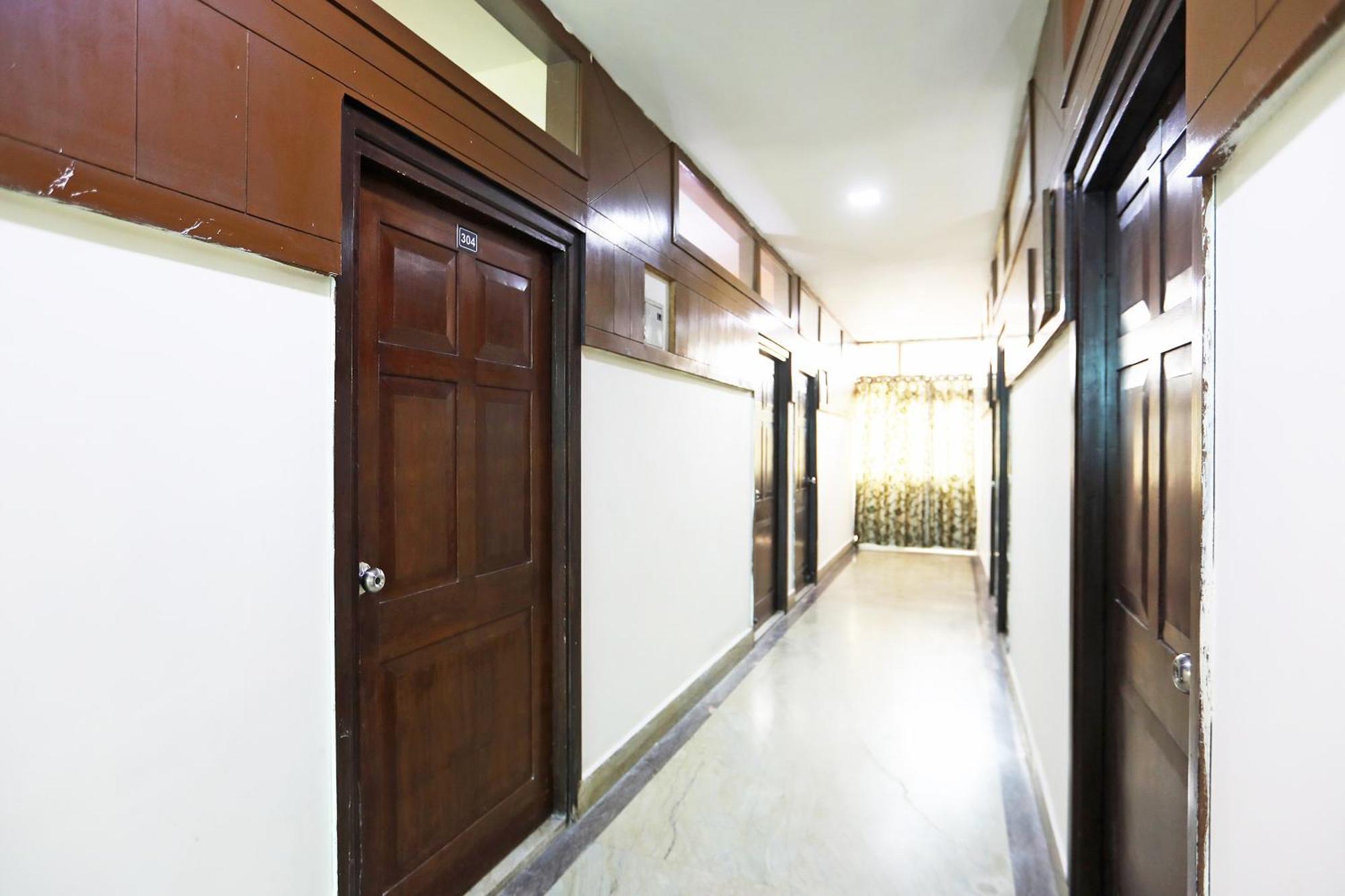Hotel O Ashoka Inn Hotel Near Botanical Garden Noida Kültér fotó